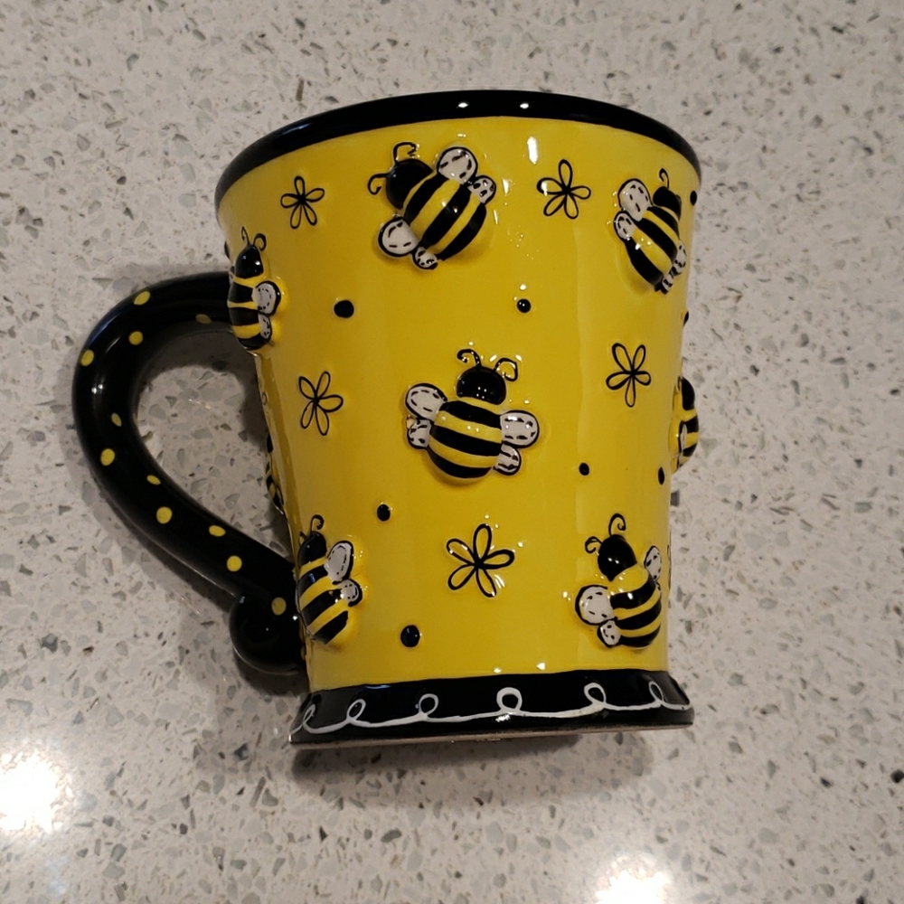 Burton + Burton Bee mug